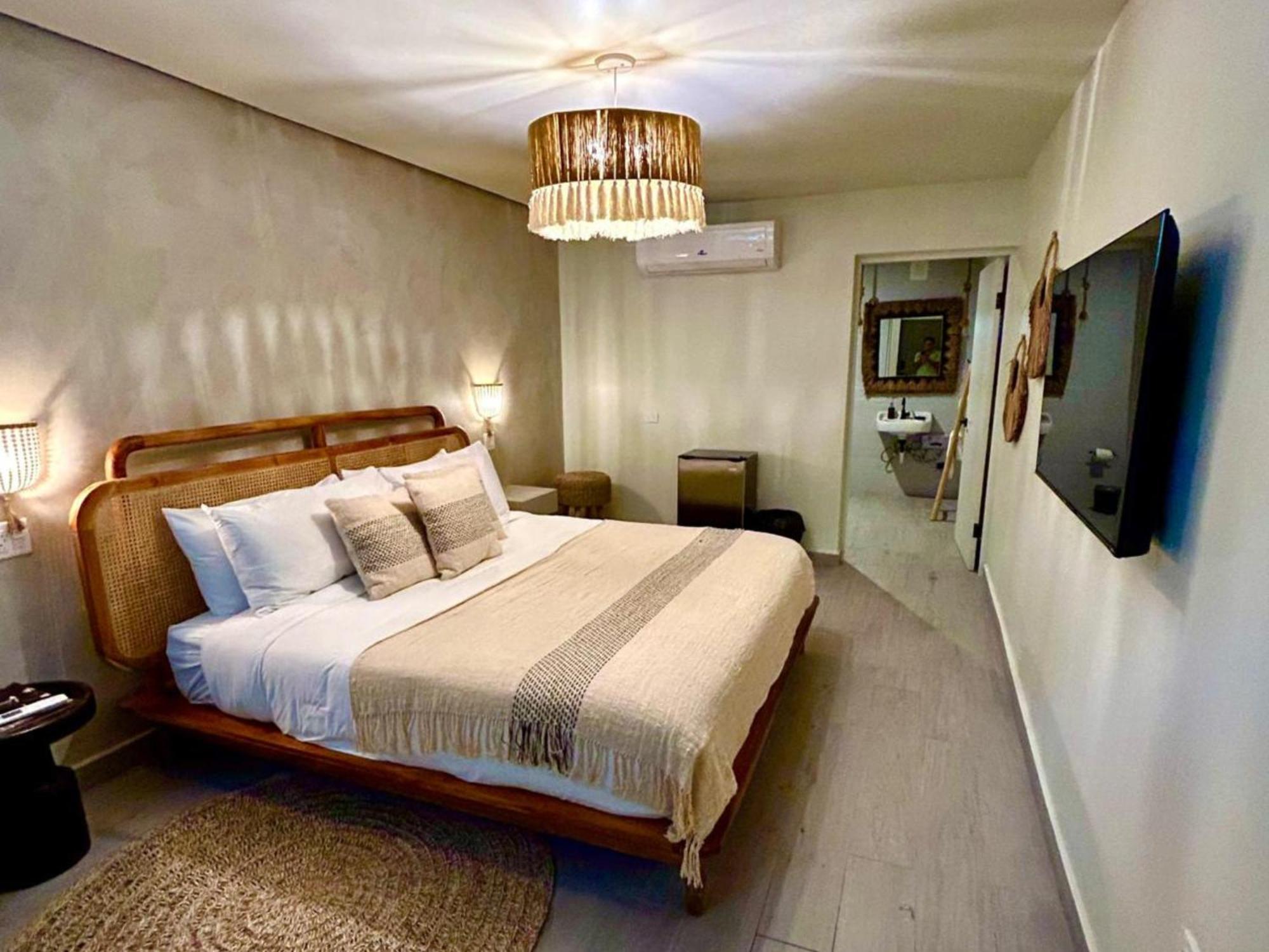 Bali Posh Hotel Pr 캐롤라이나 외부 사진