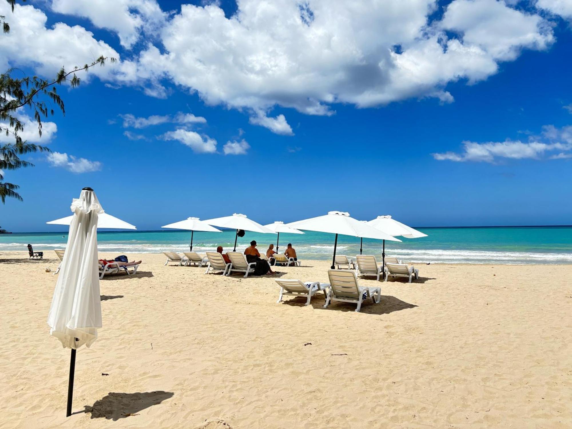 Bali Posh Hotel Pr 캐롤라이나 외부 사진