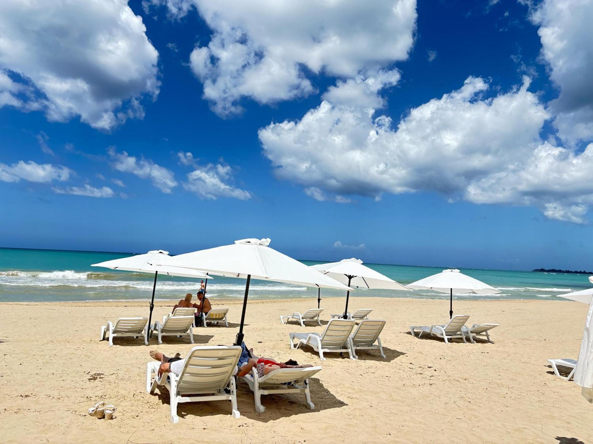 Bali Posh Hotel Pr 캐롤라이나 외부 사진